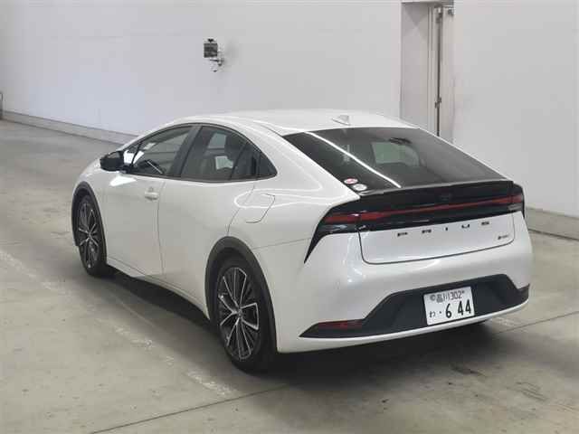 2023 Toyota Prius G auction photo 2