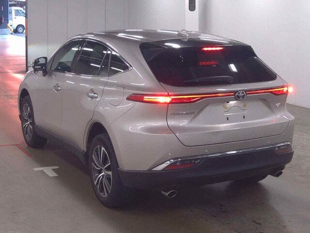 2023 Toyota Harrier G 4WD auction photo 2