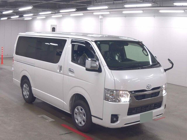 2025 Toyota Hiace L Super GL Dark 2 4WD Japan auction vehicle