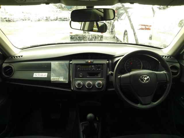 2020 Toyota Corolla Axio auction photo 8