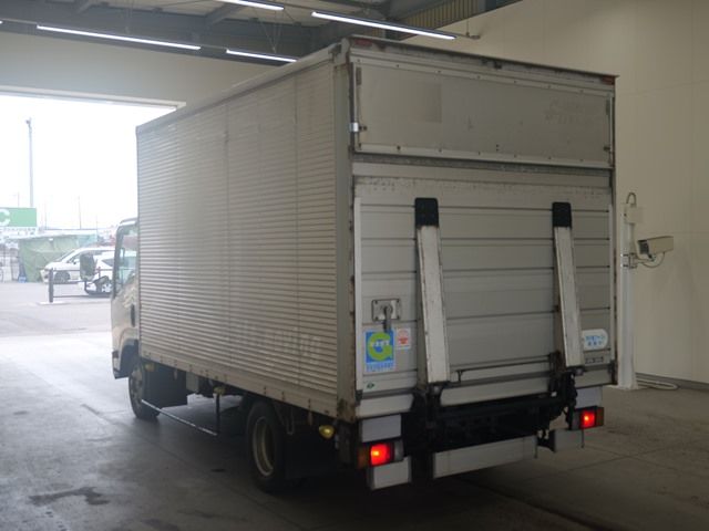 2012 Isuzu Elf アルミバン PG auction photo 2