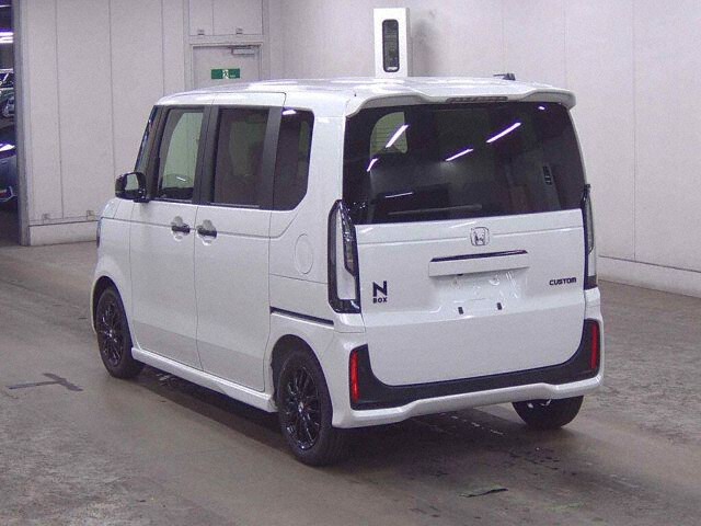 2026 Honda N-BOX Black Style auction photo 2