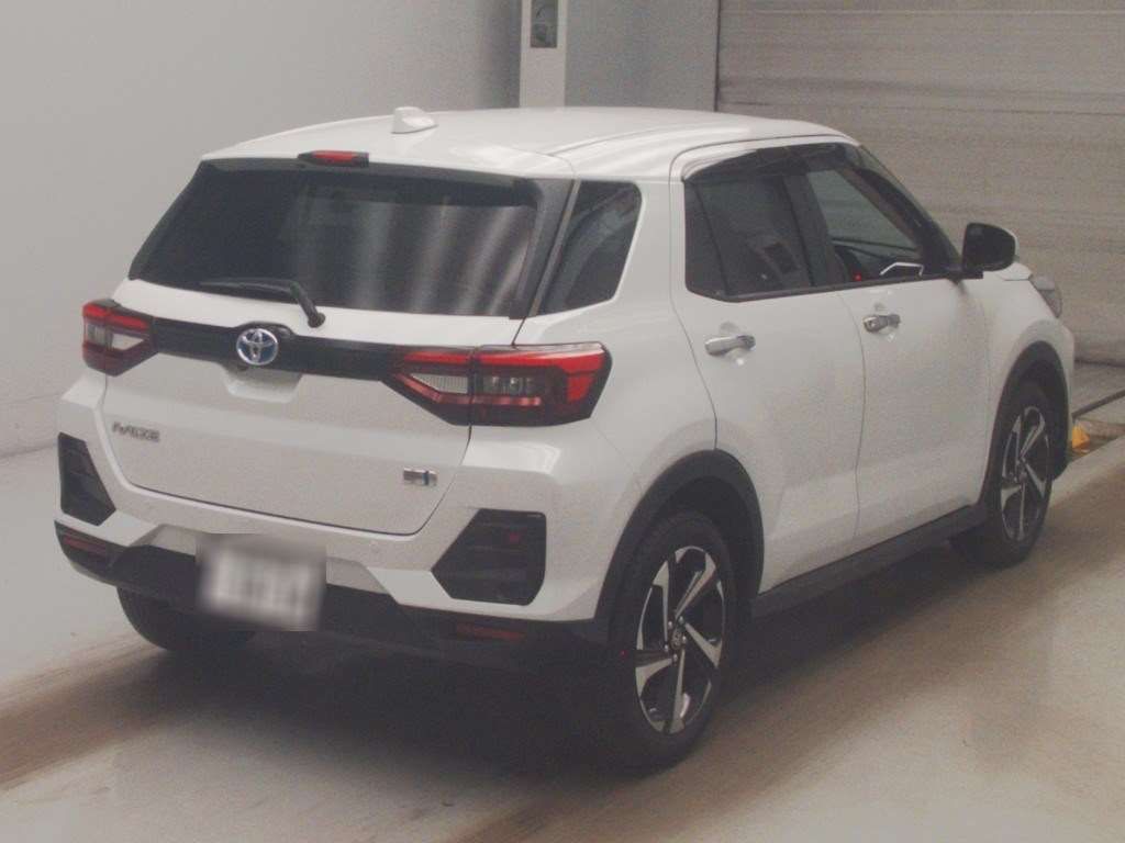 2025 Toyota Raize ハイブリッドZ auction photo 2