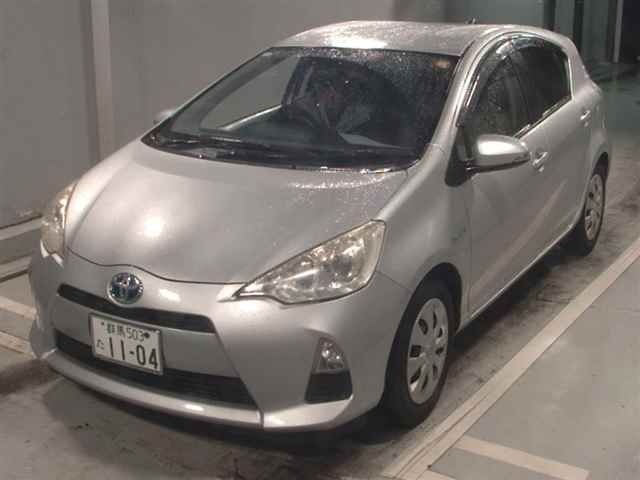 2012 Toyota Aqua S auction photo 4