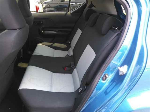 2014 Toyota Aqua S auction photo 9