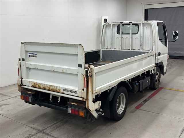 2014 Mitsubishi Fuso Canter PGツキ auction photo 5