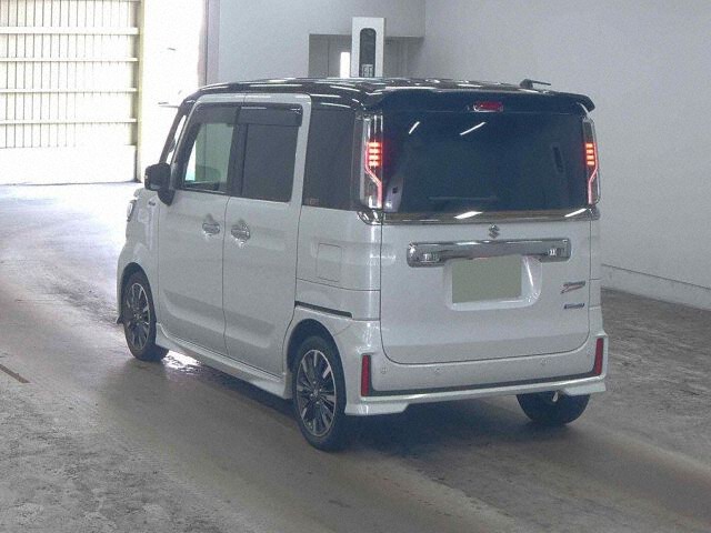 2022 Suzuki Spacia ハイブリッドXS auction photo 2