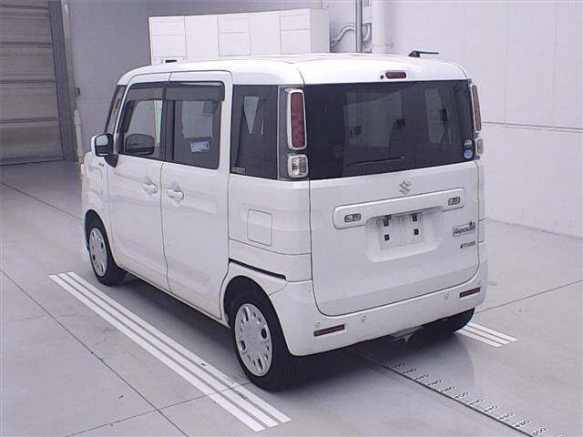 2019 Suzuki Spacia ハイブリッドX auction photo 2