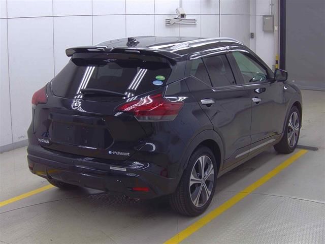 2021 Nissan Kicks X Two-Tone Intear Edition auction photo 4