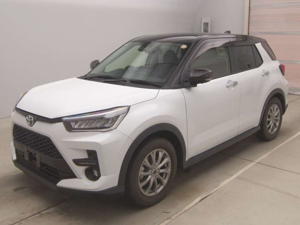 2023 Toyota Raize Z 4WD Japan auction vehicle
