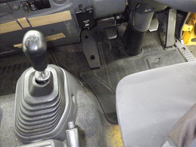 2014 Isuzu Forward ウィング auction photo 8