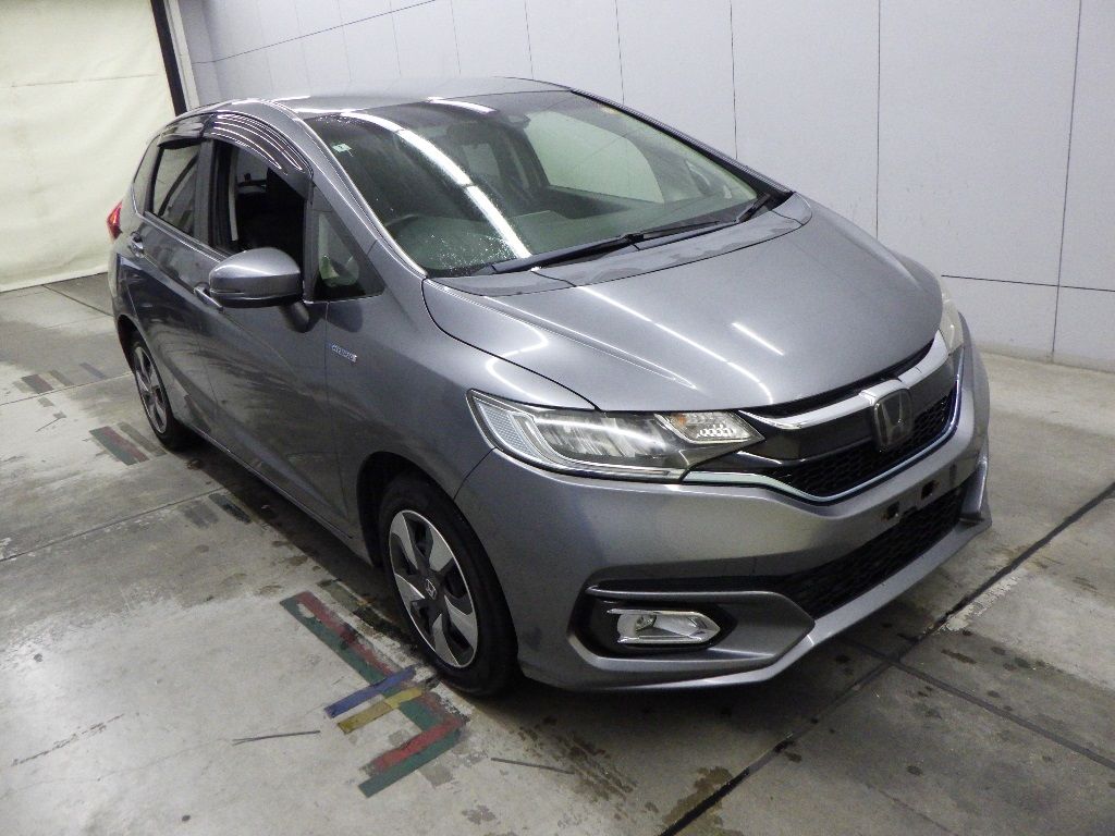 Japan Auction Vehicles 13 2018 Honda Fit ハイブリッドLホンダセンシング auction photo
