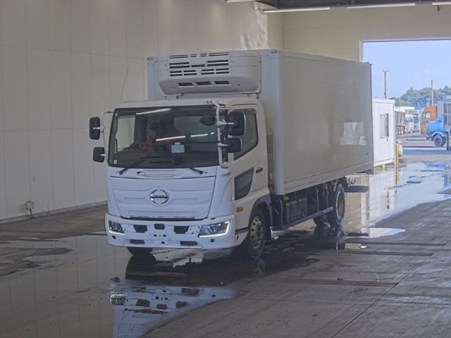 2021 Hino Ranger Reizo Reito Japan auction vehicle