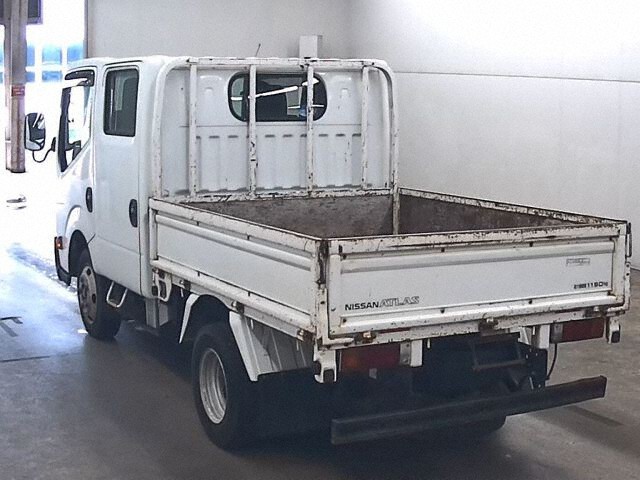 2010 Nissan アトラストラック auction photo 2