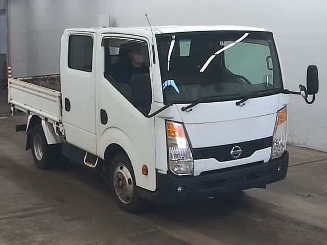 2010 Nissan アトラストラック Japan auction vehicle
