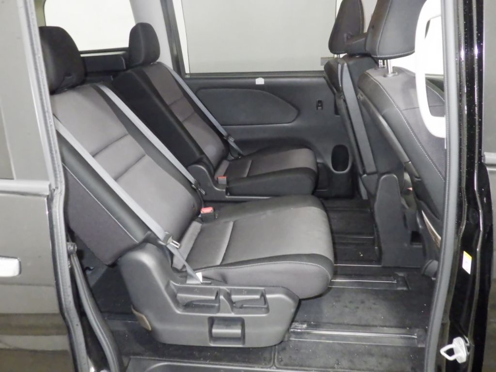 2019 Nissan Serena ハイウェイスターVセレクションII auction photo 7
