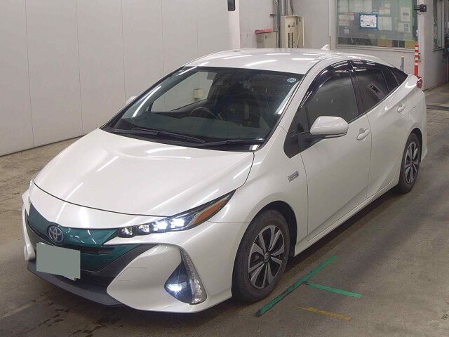 2017 Toyota Prius PHEV S auction photo 4
