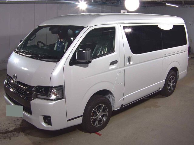 2026 Toyota Hiace LスーパーGLダーク2 4WD auction photo 4