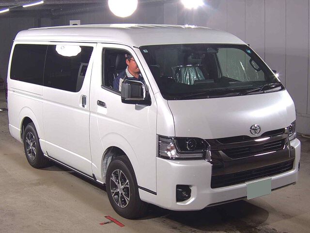 Japan Auction Vehicles 8 2026 Toyota Hiace LスーパーGLダーク2 4WD auction photo