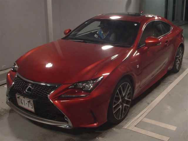 2015 Lexus RC300h F Sport auction photo 4