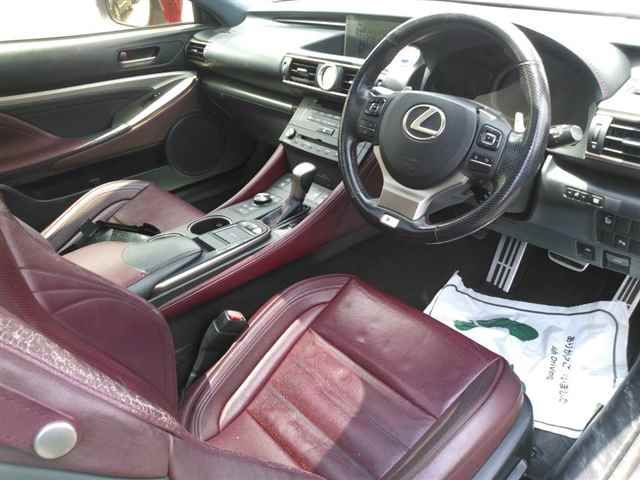 2015 Lexus RC300h F Sport auction photo 3