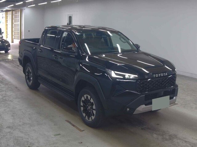 2026 Toyota Hilux Z 4WD Japan auction vehicle