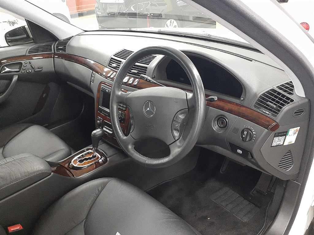 2001 Mercedes-Benz S-Class S320 auction photo 9