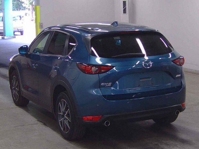 2017 Mazda CX-5 XDプロアクティドラ 4WD auction photo 2