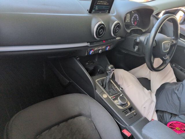 2015 Audi A3 スポーツB1.4TFSI auction photo 3