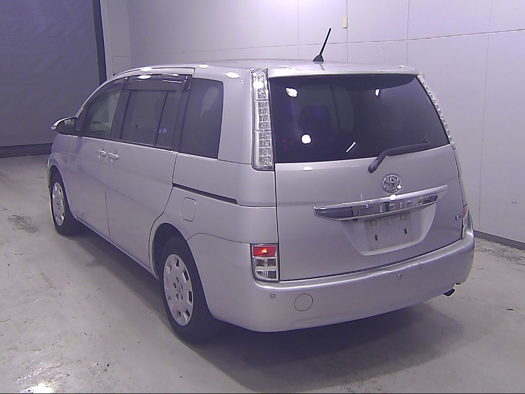2015 Toyota Isis G auction photo 5