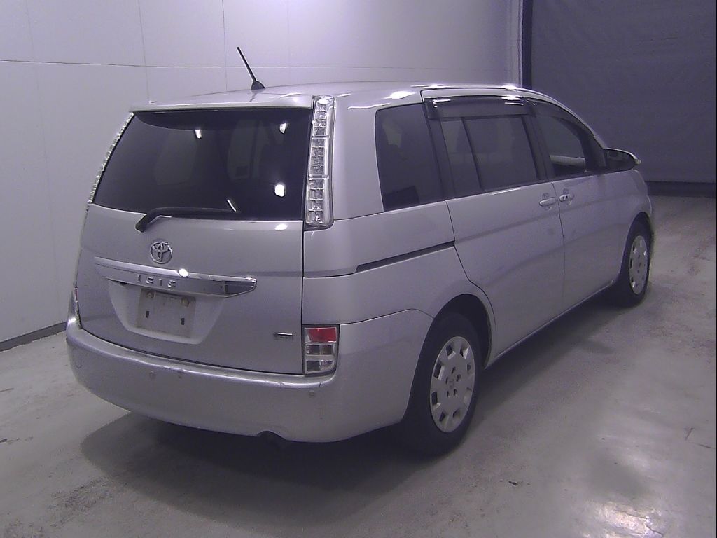 2015 Toyota Isis G auction photo 2
