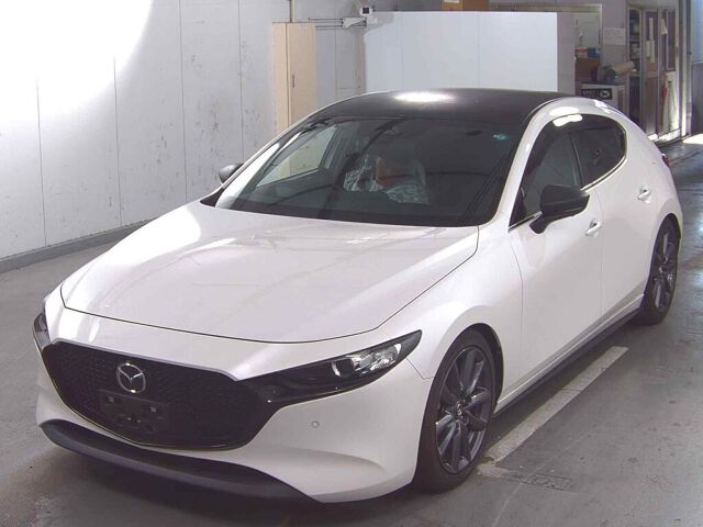 2019 Mazda 3ファストバック 15Sツーリング 4WD auction photo 4
