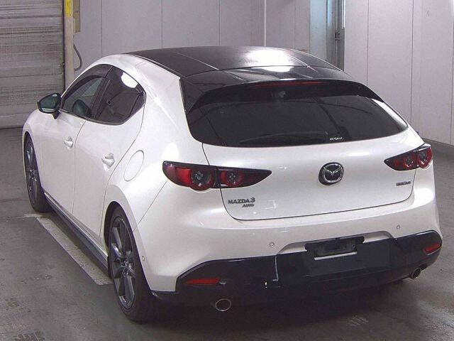 2019 Mazda 3ファストバック 15Sツーリング 4WD auction photo 2