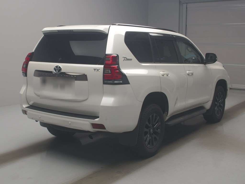 2022 Toyota Land Cruiser Prado TX Lパック70thアニバ 4WD auction photo 2