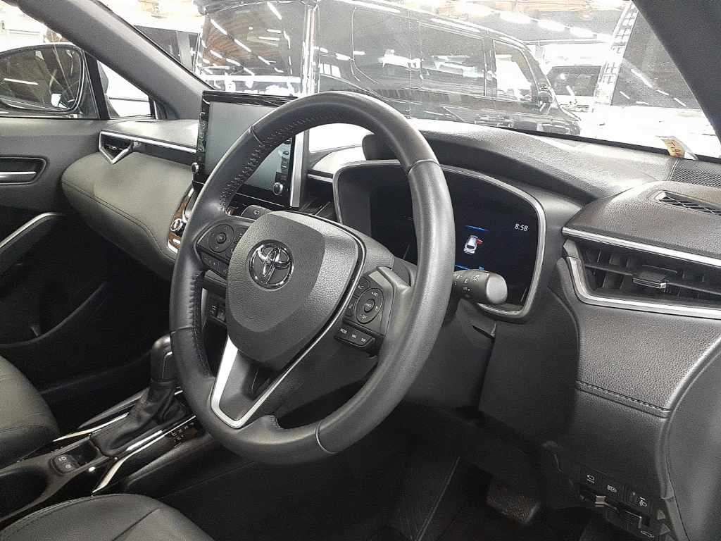 2023 Toyota Corolla Cross Z auction photo 9