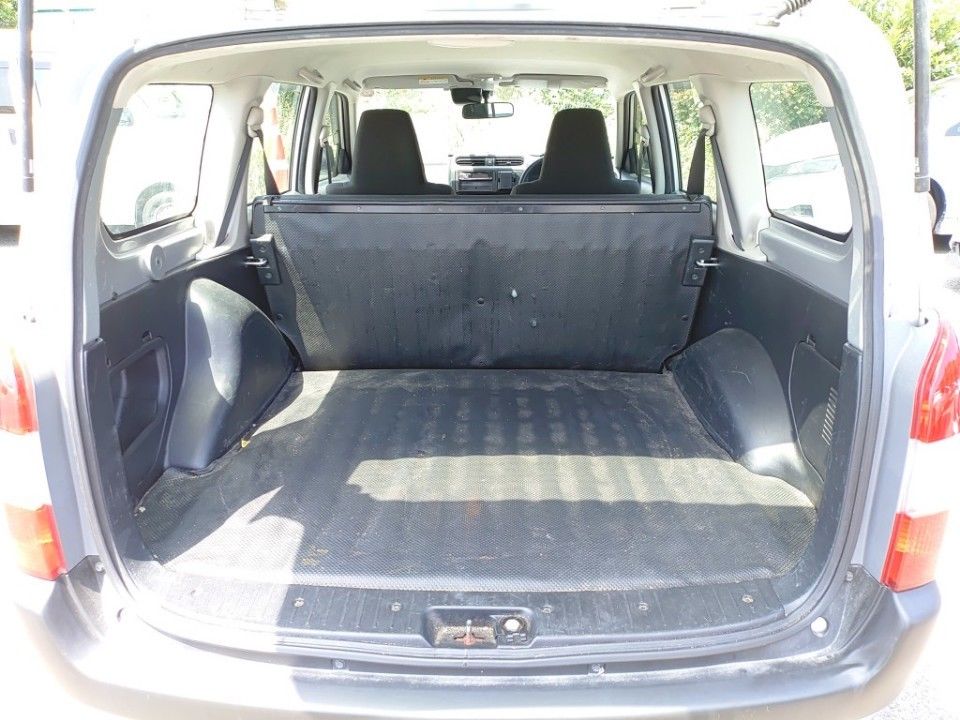 2018 Toyota Probox auction photo 8