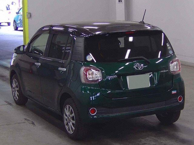 2016 Toyota Passo Moda auction photo 2