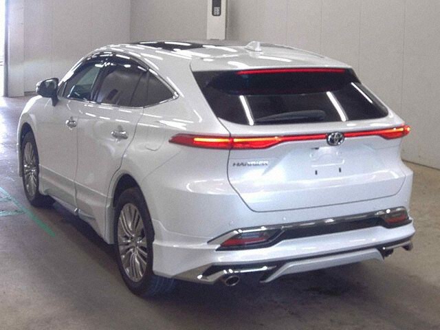 2023 Toyota Harrier Z auction photo 2