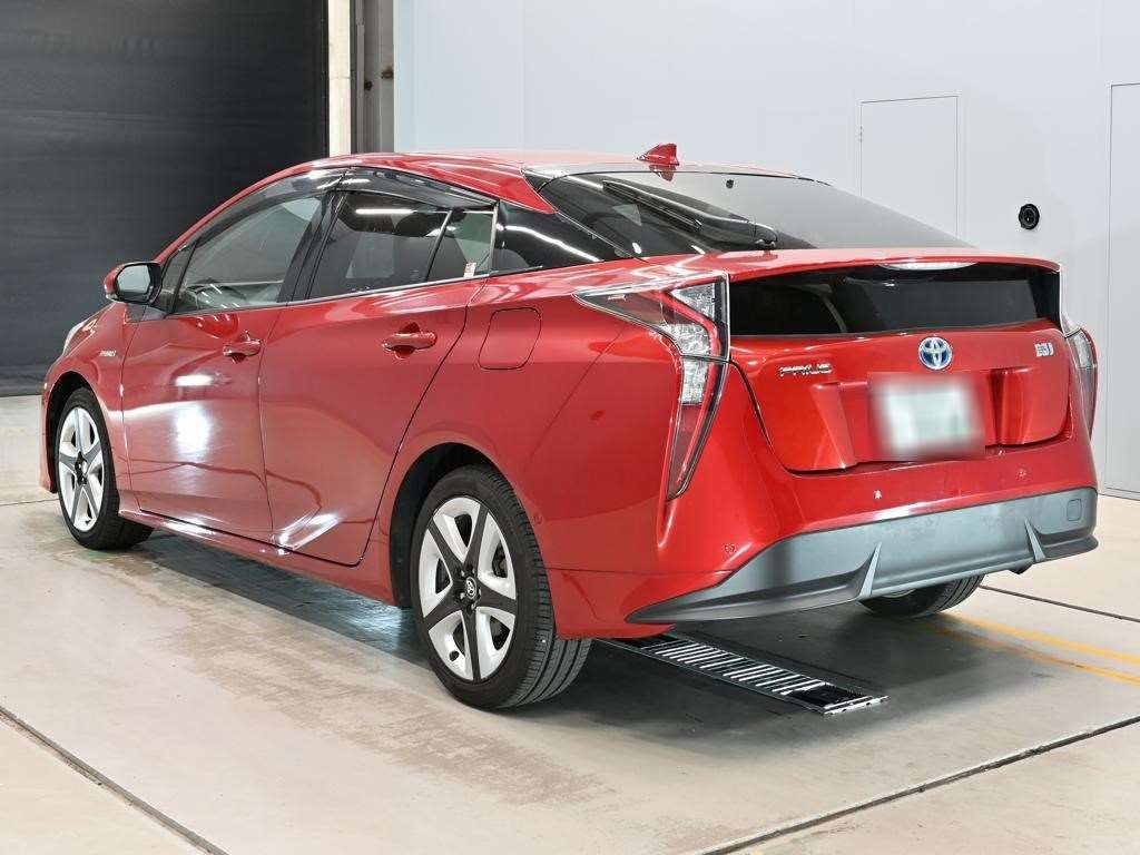 2018 Toyota Prius A Touring Selection auction photo 6