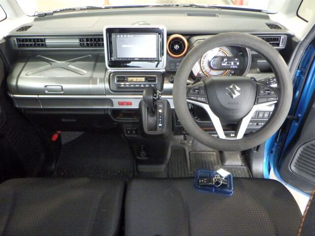 2020 Suzuki スペーシアギア Hybrid XZ Turbo 4WD auction photo 3