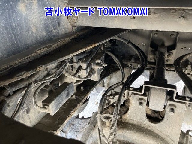 2005 Isuzu Giga dump auction photo 11