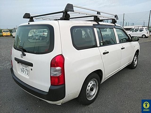2021 Toyota Probox auction photo 4