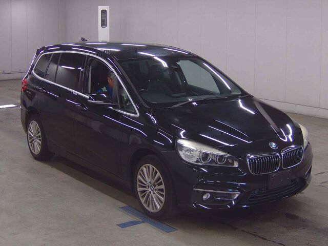 2015 BMW 2 Series 218i Gran Tourer Japan auction vehicle