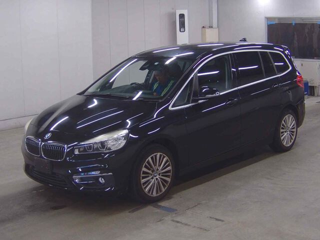 2015 BMW 2 Series 218i Gran Tourer auction photo 4