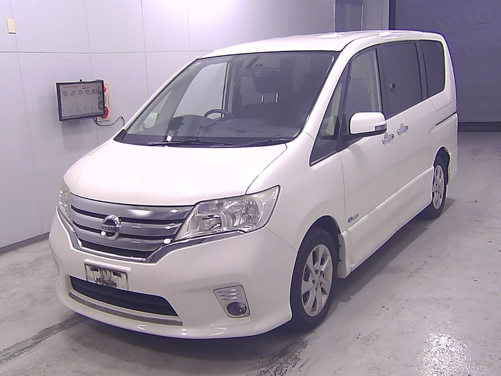 2013 Nissan Serena Highway Star S Hybrid auction photo 4