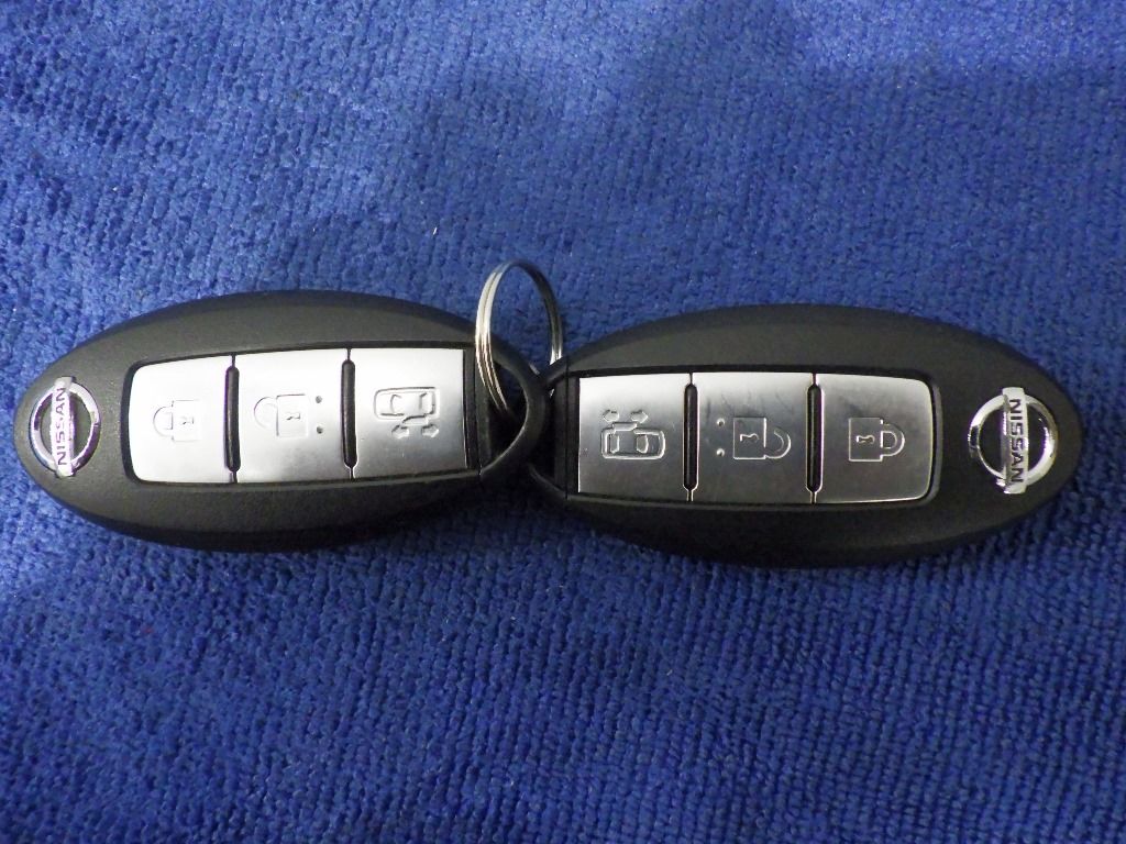 2013 Nissan Serena Highway Star S Hybrid auction photo 12