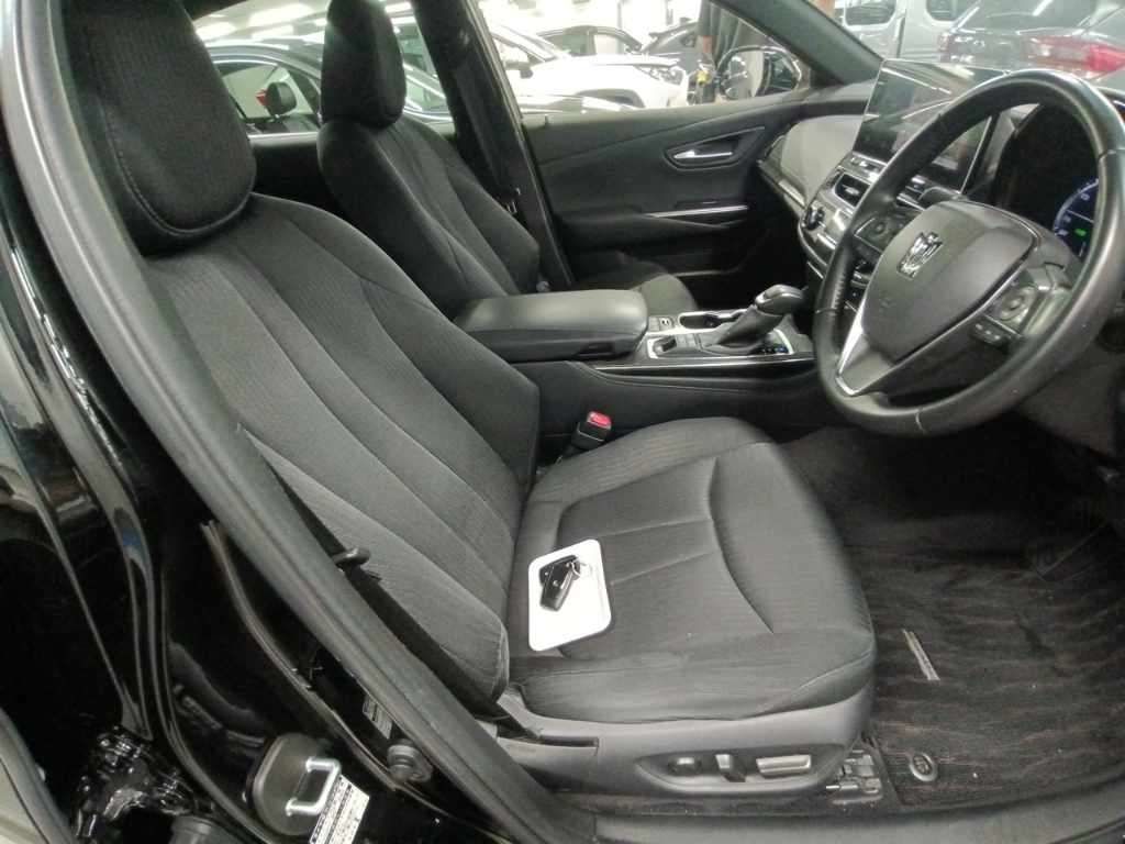 2021 Toyota Crown auction photo 10