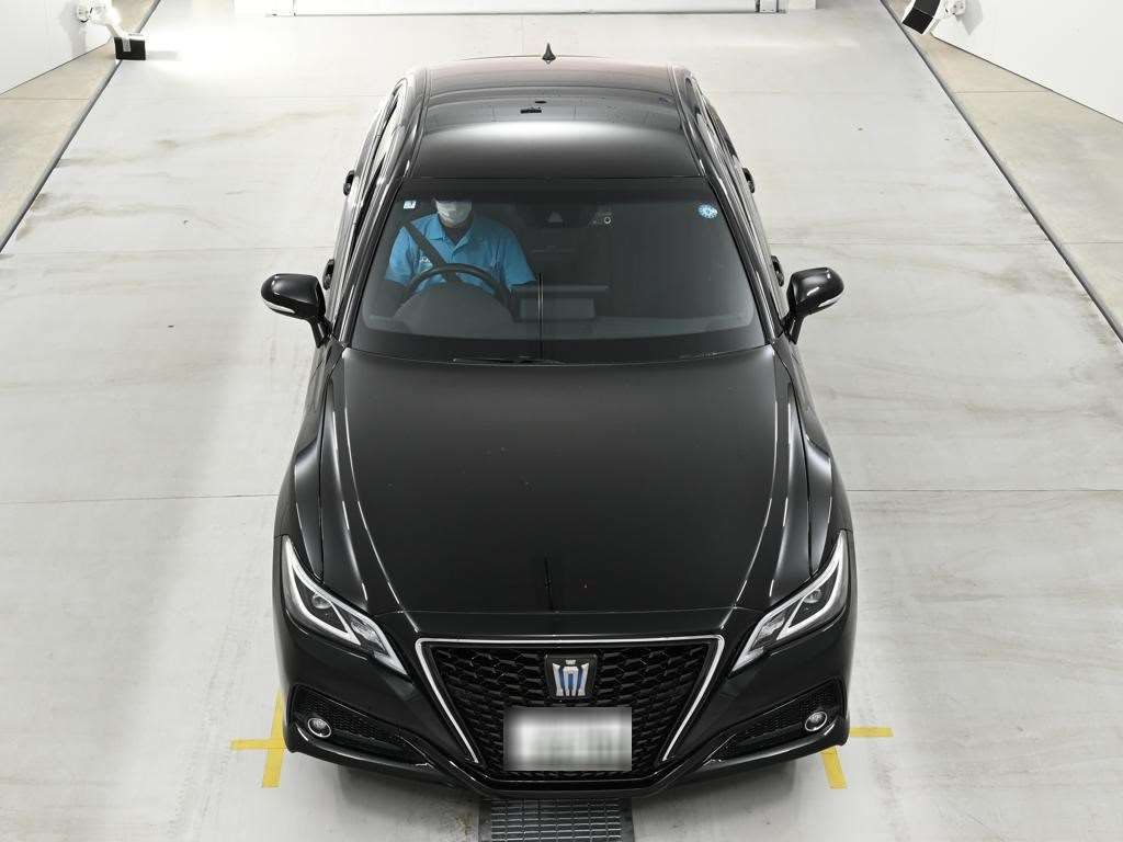 2021 Toyota Crown auction photo 7