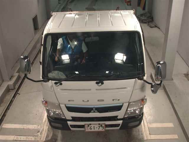 2016 Mitsubishi Fuso Canter 2.0t dump truck auction photo 6