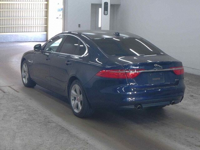 2016 Jaguar XF Prestige auction photo 2
